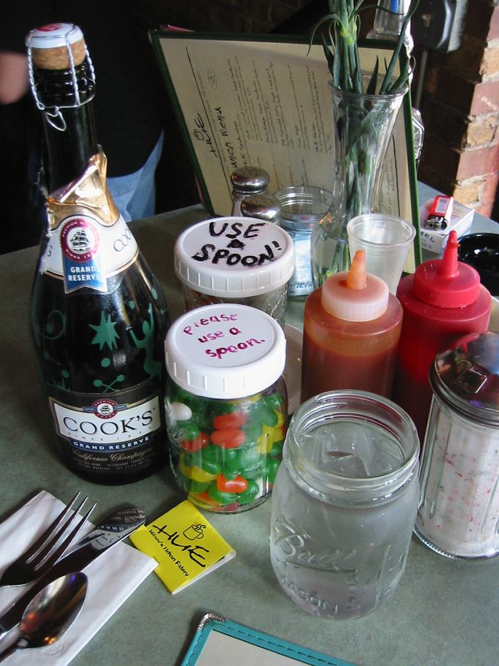 Hilary’s Urban Eatery