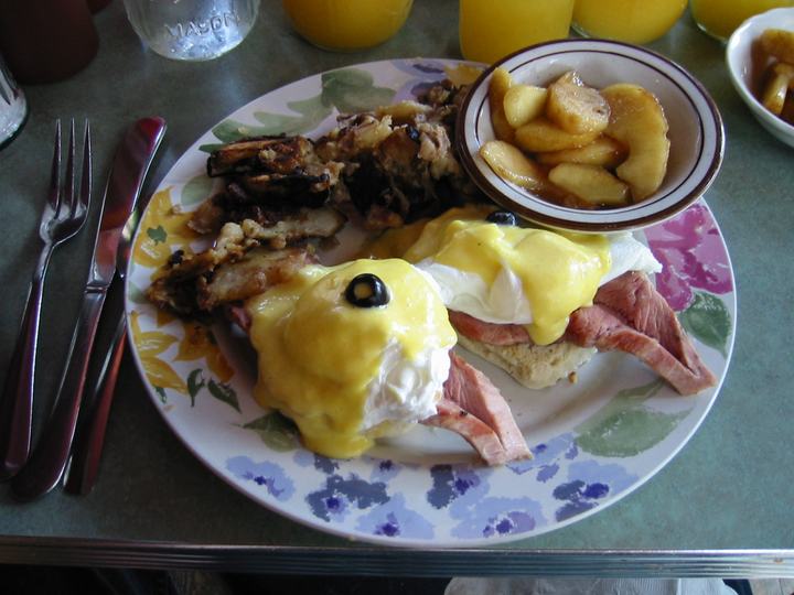 Hilary’s Urban Eatery