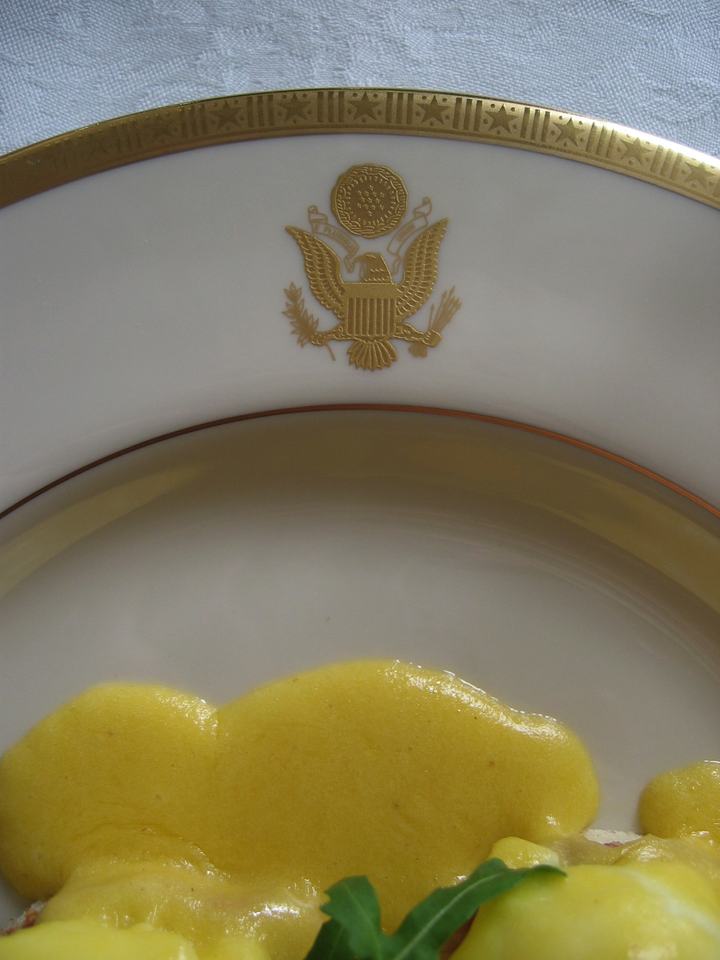 E pluribus ovum