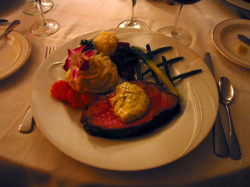 Three Mountain Inn