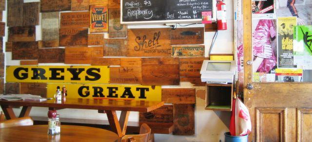 Trotters Cafe